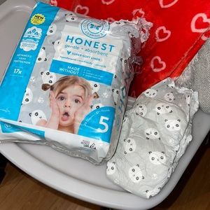Honest diapers